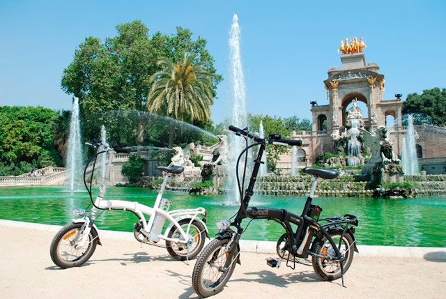 электрические велосипеды в Сьютаделе в Барселоне