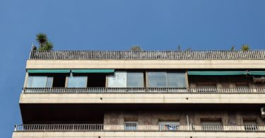 балконы жилого дома